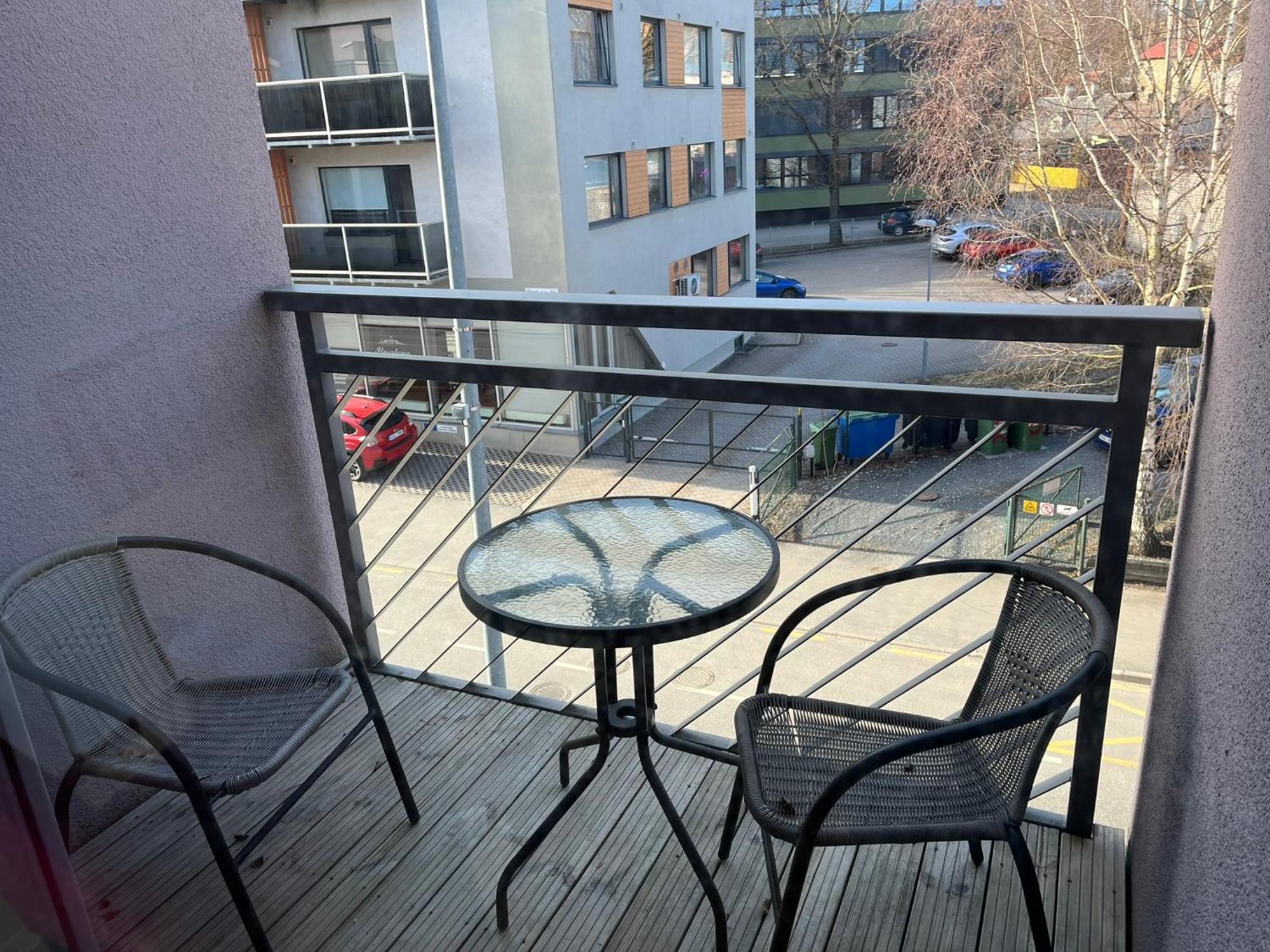 Raatuse 85 Deluxe Apartments ตาร์ตู ภายนอก รูปภาพ
